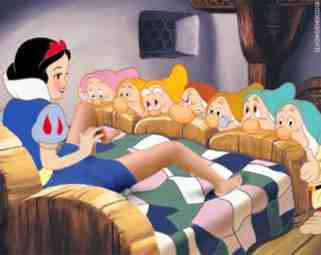Snow White,白雪公主,Branca de Neve,Princess Snow White,分腿,Tight skirt,同人CG图,Snow White and the Seven Dwarfs,白雪公主和七个小矮人,Disney,迪士尼,ディズニー,Cartoon,卡通