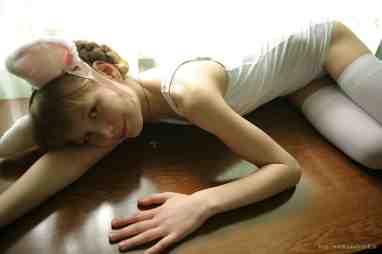 Oksana.C,Oksana Cherkasskaya,キャンディードール,Candydoll,キャンディ人形,JailBait,Preteen,Underage,Preadolescent,Western Girl,Blonde Girl