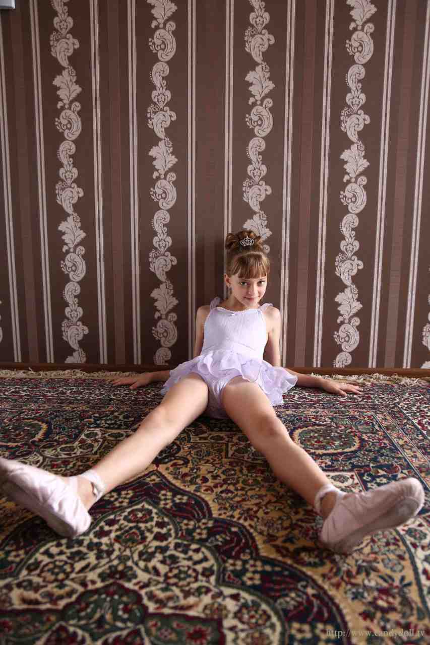 Lauren.F,キャンディードール,Candydoll,キャンディ人形,JailBait,Preteen,Underage,Preadolescent,Western Girl,Blonde Girl