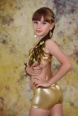 JailBait,Preteen,Underage,Preadolescent,Western Girl